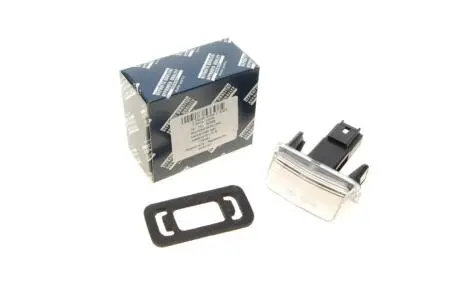 Фонарь освещения номерного знака Citroen Berlingo/Peugeot Partner 96- AIC 53398