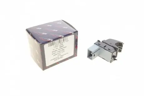 Выключатель стеклоподъемника AIC 58846