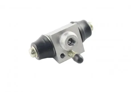 Цилиндр тормозной рабочий AND 3L611005