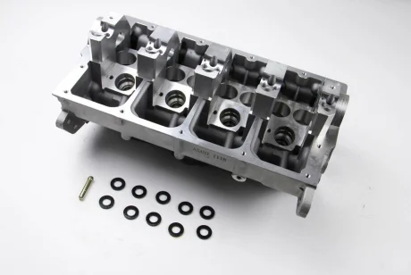Головка блоку циліндрів T5 1.9TDI 03-/Caddy 1.9TDI/2.0SDI/TDI 04- Asahi LP 98709