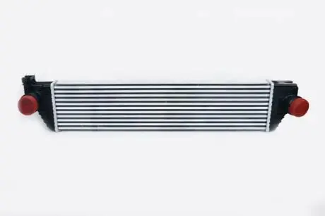 Радиатор интеркулера Renault Master III / Opel Movano B / Nissan NV400 2.3 dCi (10-) ASAM 77058