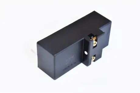 Блок управління вентилятором VW Golf IV 1.6i 96-06 ASAM 79530