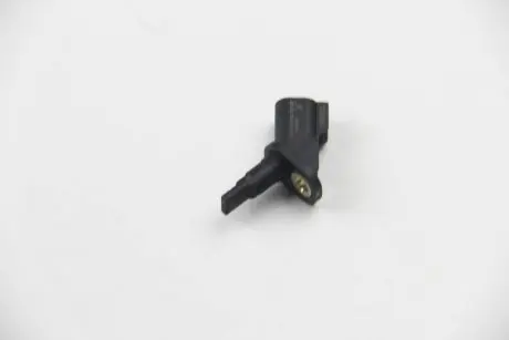 Датчик ABS передн Лів/Прав VOLVO C30, C70 II, S40 II, S60 II, S80 II, V40, V50, V60 I, V70 III, V70 III/KOMBI, XC60 I, XC70 II FORD C-MAX, C-MAX II, FOCUS C-MAX, FOCUS II 1.3-Electric 10.01- AUTLOG AS4095