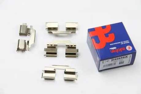 Монтажный к-кт тормозных колодок перед MB W169 04-12 AUTOFREN D42858A