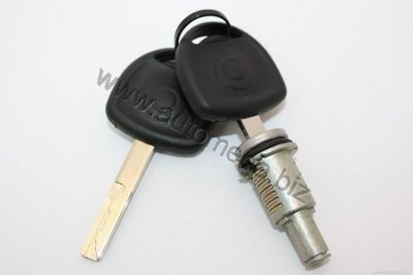 Цилиндр замка с ключом / OPEL Vectra-B,Omega AUTOMEGA 100077910