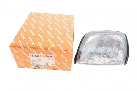 Поворот передний MB E-class (W124) 92-98 (R) (белый)) AUTOTECHTEILE 130 8229
