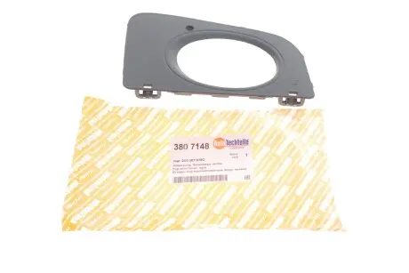 Кронштейн фари протитуманної VW Crafter 11-17 (R) AUTOTECHTEILE 380 7148