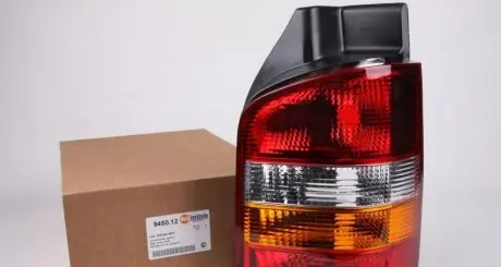 Фонарь задний VW T5(R) (желтый поворот) (ляда) (9450.12) AUTOTECHTEILE 394 5012