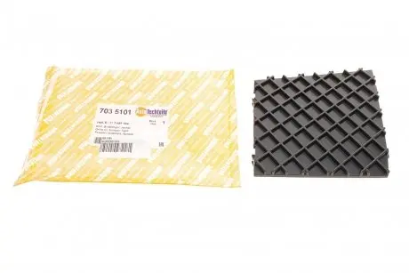 Решетка бампера BMW 5 (E60/E61) 02-10 (M-Technic) (R) AUTOTECHTEILE 703 5101
