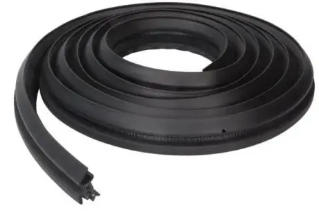 Ущільнювач кришки багажника CITROEN SAXO 10.99-04.04 BLIC 5703040518507PP