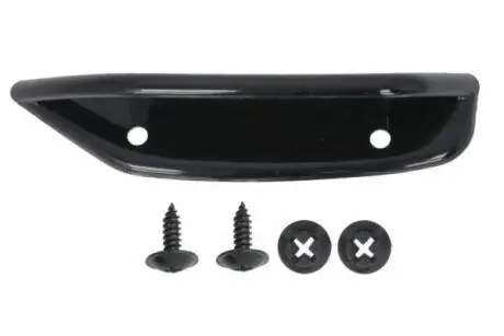 Накладка/молдинг бампера передн Прав (зовнішній, чорн глянець, AMG STYLING) MERCEDES CLA C118 03.19-12.22 BLIC 5703053556924P