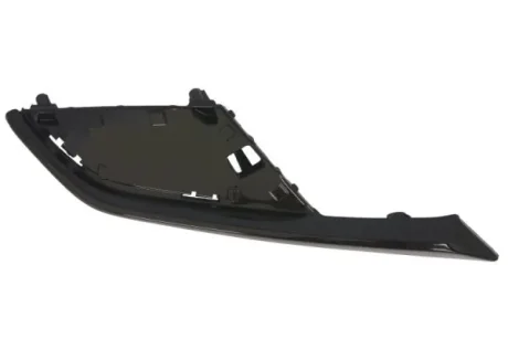 Розєм галогена передн Прав (чорн) MAZDA CX-3 04.19- BLIC 6502073493914P