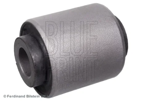 Сайлентблок заднього важеля Лів/Прав (зовнішній задн/передн) LAND ROVER FREELANDER I 1.8/2.0D/2.5 02.98-10.06 BLUE PRINT ADJ138072