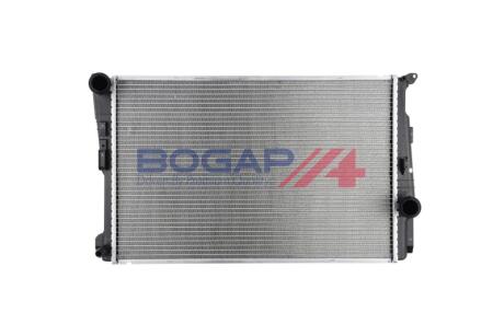 Радіатор охолодження F25 BOGAP B4210117