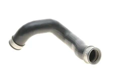 Патрубок інтеркулера (R) MB E-class (W210) 2.2CDI 98-02 BOGAP C1711113