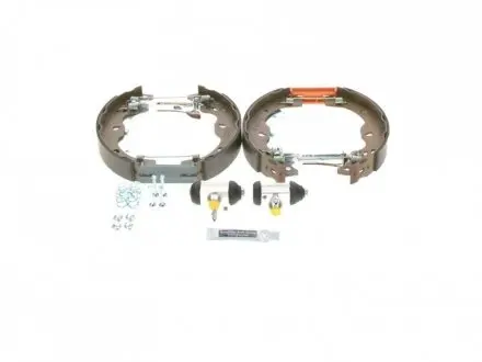 Комплект бараб.колодки+циліндр BOSCH 0204114678