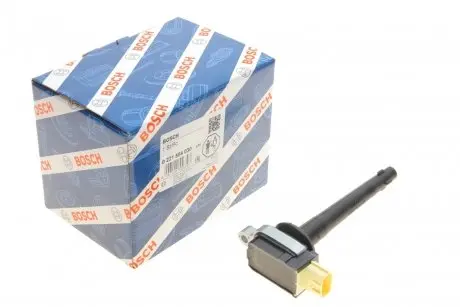 Катушка зажигания Renault Megane III/Scenic III/Laguna III 2.0 16V 07- BOSCH 0 221 504 030