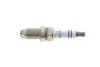 Свеча зажигания VW T4/VW Caddy III/ Renault Kangoo/Audi A6 87- BOSCH 0 241 235 752 (фото 1)