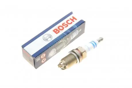 Свічка запалювання MB Vito (W638) 2.0/2.3 96-03 (FR 8 KTC+) BOSCH 0 242 229 799