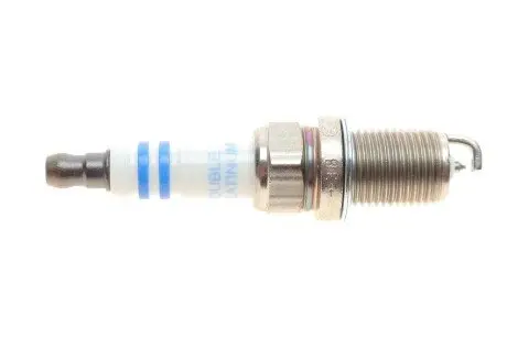 Свічка запалювання Ford Transit 2.3 16V 00-06 BOSCH 0 242 236 544