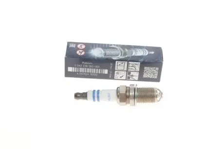 Свічка запалювання BMW X5 (E53) 3.0i/4.4i/4.6i 00-06 (M52/M54/M62/N62) BOSCH 0 242 236 562