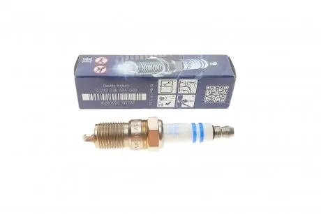 Свеча зажигания Ford Focus/Volvo S80/S40 1.8/2.0i 04-12 BOSCH 0 242 236 594