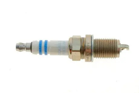 Свічка запалювання Infiniti J30/M30 3.0i/Lexus ES/GS/LS 2.0-4.3i 89-06 BOSCH 0 242 236 599
