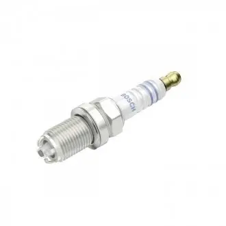 Свічка запалювання Audi A6/A6 99-05/Porsche Cayenne 4.5 02-07 BOSCH 0 242 240 587