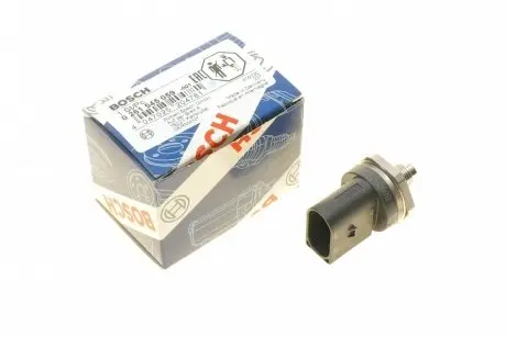 Датчик давления топлива Audi Q5/Q7/VW Touareg 3.6/4.2 FSI 06-18 BOSCH 0 261 545 059