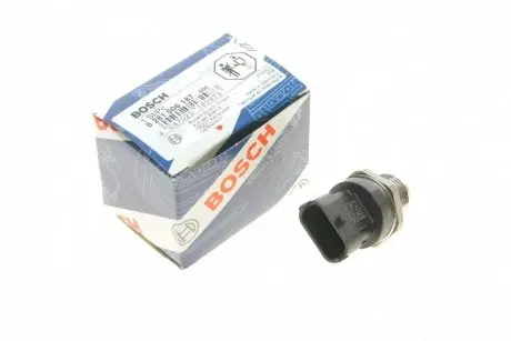 Датчик давления топлива Renault Laguna/Trafic 2.0dCi 06- BOSCH 0 281 006 187