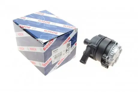 Насос системи охолодження (додатковий) Audi A3/A4/Q2/Q3/VW Crafter/Passat B8 2.0 TDI 14- BOSCH 0 392 024 029