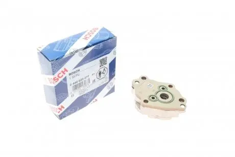 Насос топливный высокого Mitsubishi Cummins 2.8 ISF BOSCH 0 440 020 077