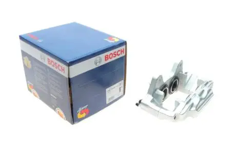 Тормозной суппорт (передний) (R) Toyota Land Cruiser Prado 09-/Lexus GX 10- BOSCH 0 986 135 537