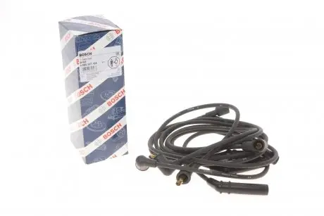 Провода зажигания Mitsubishi L300 (II/III) 1.6-2.4 80-04 (к-кт) BOSCH 0 986 357 185