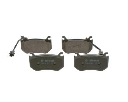 Комплект гальмівних колодок BOSCH 0 986 424 384
