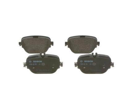 Комплект гальмівних колодок BOSCH 0 986 424 439