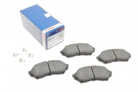 Тормозные колодки (передние) Mazda 323 98-04 BOSCH 0 986 424 610