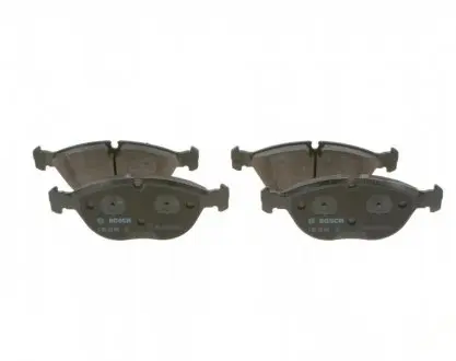 Тормозные колодки (передние) Audi A8/BMW 7 (E38)/VW Golf IV 94- BOSCH 0 986 424 649