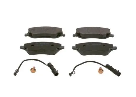 Тормозные колодки, дисковые. BOSCH 0986424679