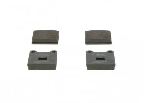 Тормозные колодки (передние) VW Golf/Passat -83 BOSCH 0 986 462 282