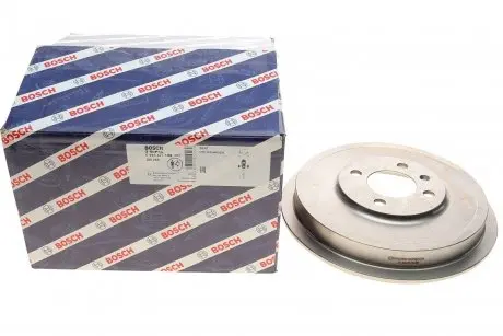 Барабан тормозной (задний) VW Caddy II 95-04 BOSCH 0 986 477 194