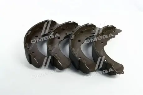 Колодки тормозные (задние) Mitsubishi L200 04- (барабанные)) BOSCH 0 986 487 758
