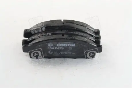 Колодки гальмівні (передні) Mitsubishi L200 05-/Pajero Sport II 08- BOSCH 0 986 494 268