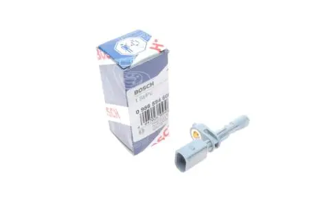 Датчик ABS (задній) VW Caddy 04-/Passat 14- BOSCH 0 986 594 606