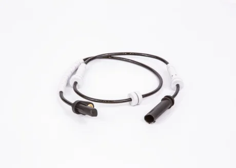 Датчик ABS передн Лів/Прав BMW 1 (F20), 1 (F21), 2 (F22, F87), 2 (F23), 3 (F30, F80), 3 (F31), 3 GRAN TURISMO (F34), 4 (F32, F82), 4 (F33, F83), 4 GRAN COUPE (F36) 2.0-3.0D 01.12- BOSCH 0986594633