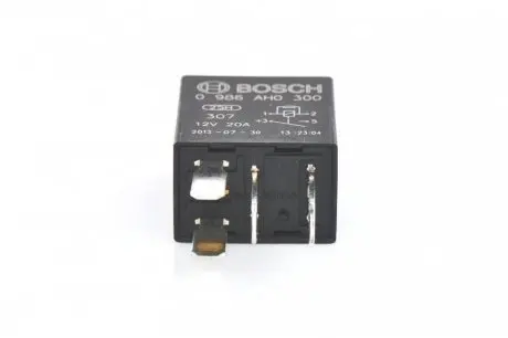 Реле поворотів (12V) MB C-class (W202/W203/W204)/E-class (W211/W212) 97-15 BOSCH 0 986 AH0 300