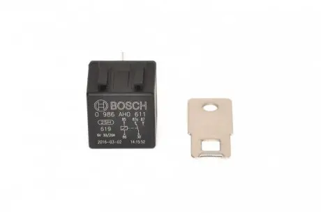 Реле BOSCH 0986AH0611