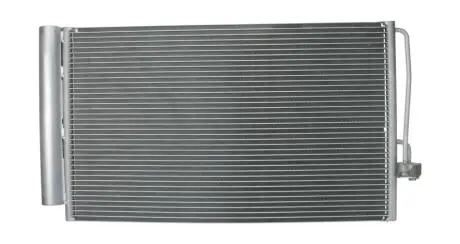 Конденсатор кондиціонера (з осушувачем) BMW 5 (E60), 5 (E61), 6 (E63), 6 (E64), 7 (E65, E66, E67) 2.0D-4.4D 06.02-12.10 BOSCH 1986AD2046