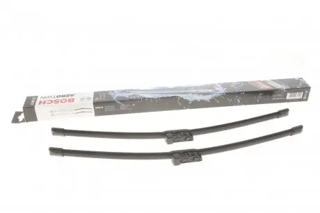 Щітки склоочисника (530/530мм) Skoda Roomster/Fabia II 06- Aerotwin (безкаркасна) BOSCH 3 397 009 051