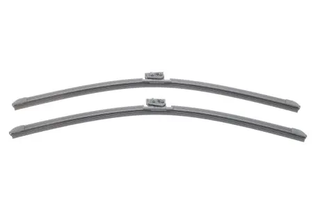 Щетки стеклоочистителя (550/550 мм)) MB C-class (W205) 13- BOSCH 3 397 009 843